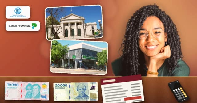 Mujer argentina revisa sus deudas con billetes de pesos y una calculadora en la mesa, con las fachadas del Banco Nación y del Banco Provincia de fondo