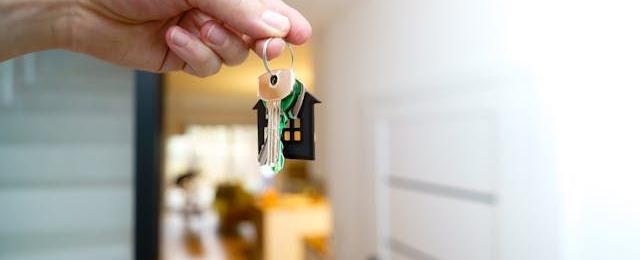Crédito hipotecario: cuánto hay que ganar por mes para comprar un departamento en agosto de 2025